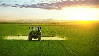 (什么叫割草)深入探讨割草的含义及其在农业和生态系统中的重要性